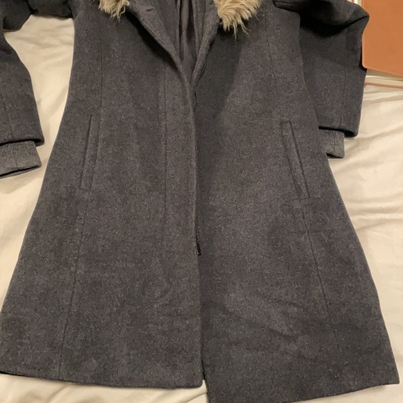 Babaton wool coat - Picture 7 of 8